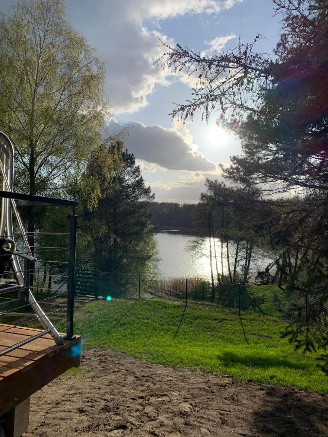 Dom Nad Jeziorem Gaja House Jadamowo Exterior foto
