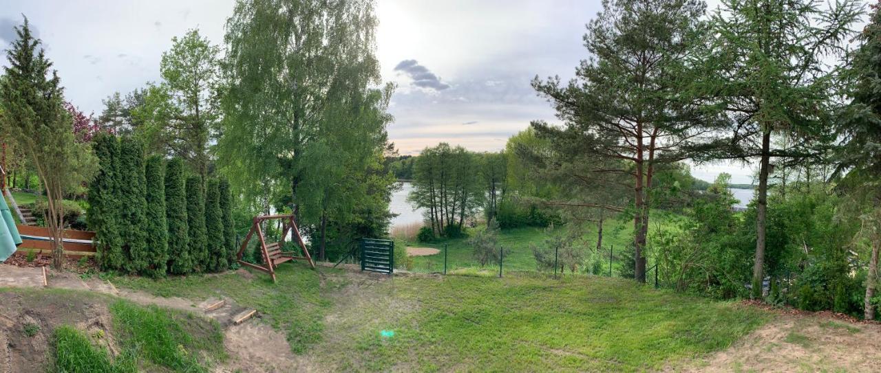 Dom Nad Jeziorem Gaja House Jadamowo Exterior foto