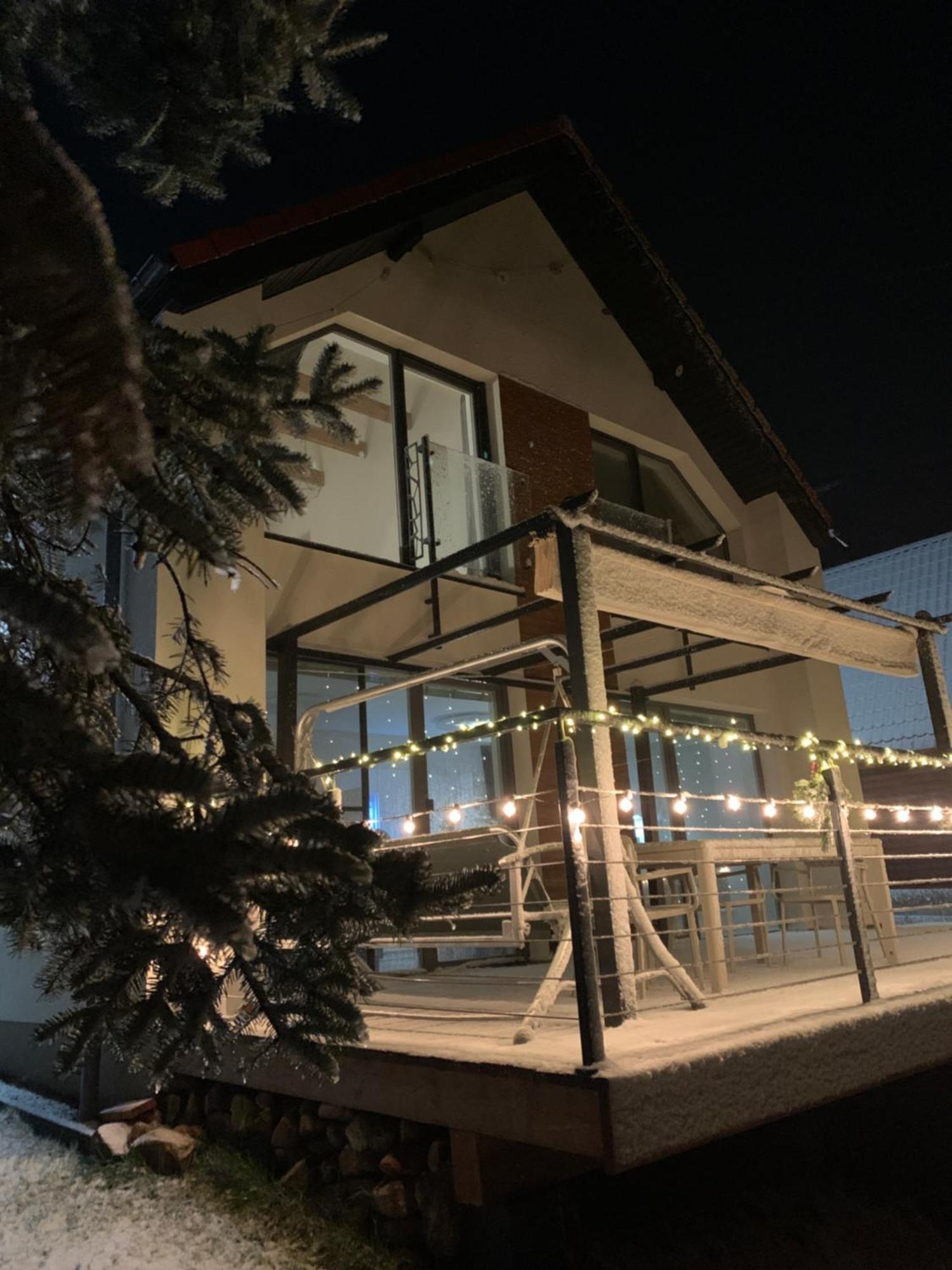 Dom Nad Jeziorem Gaja House Jadamowo Exterior foto