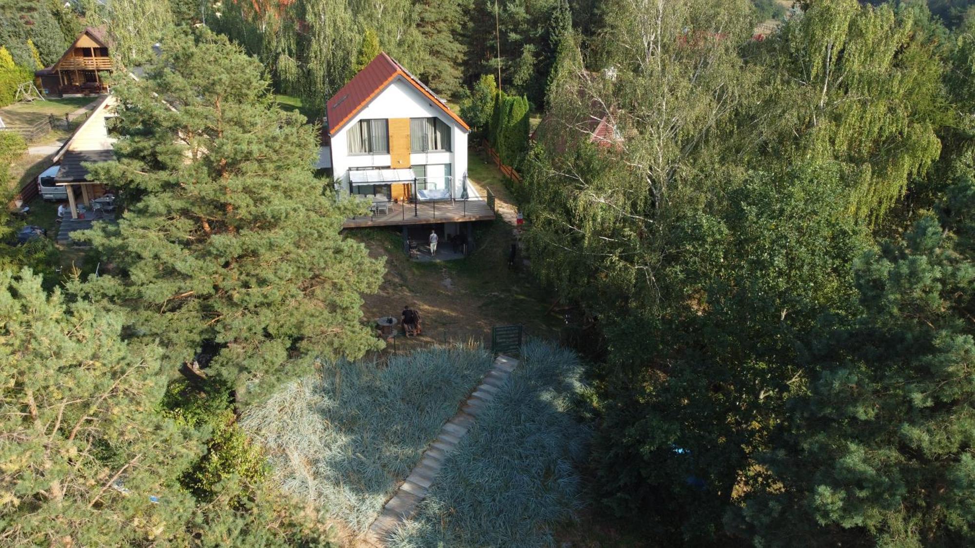 Dom Nad Jeziorem Gaja House Jadamowo Exterior foto